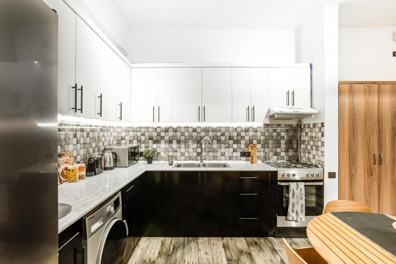 Hotelise I Gin Apartment Jereván Kültér fotó