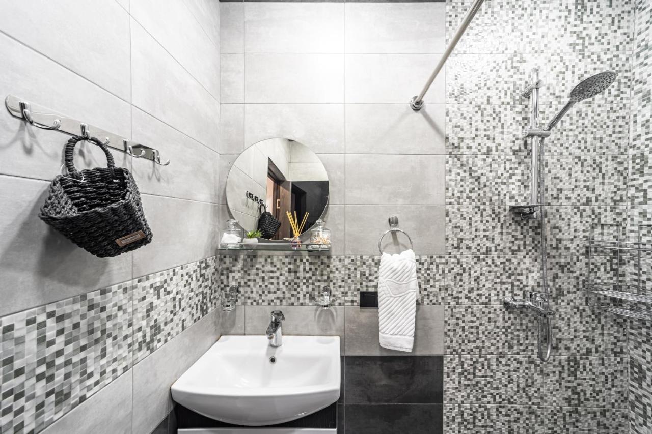 Hotelise I Gin Apartment Jereván Kültér fotó